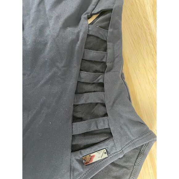 Gymshark Women's Size Small Black One-Piece Swimsuit Horizon Cutout Peekaboo - Picture 5 of 9